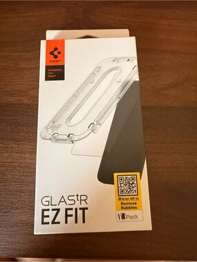 Spigen EZ Fit Screen Protector Installation Kit